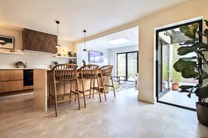 Photo 1- click for photo gallery